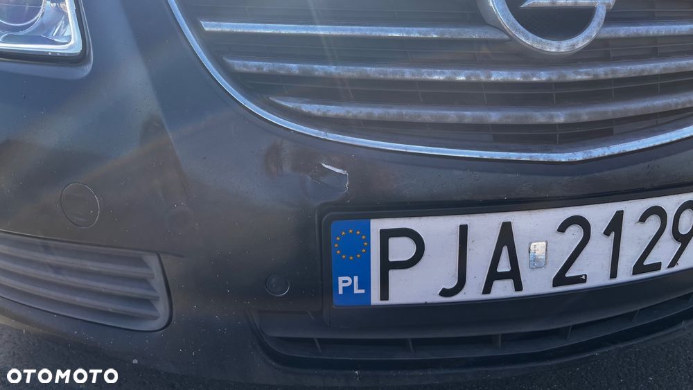 Opel Insignia 2.0 CDTI - 9