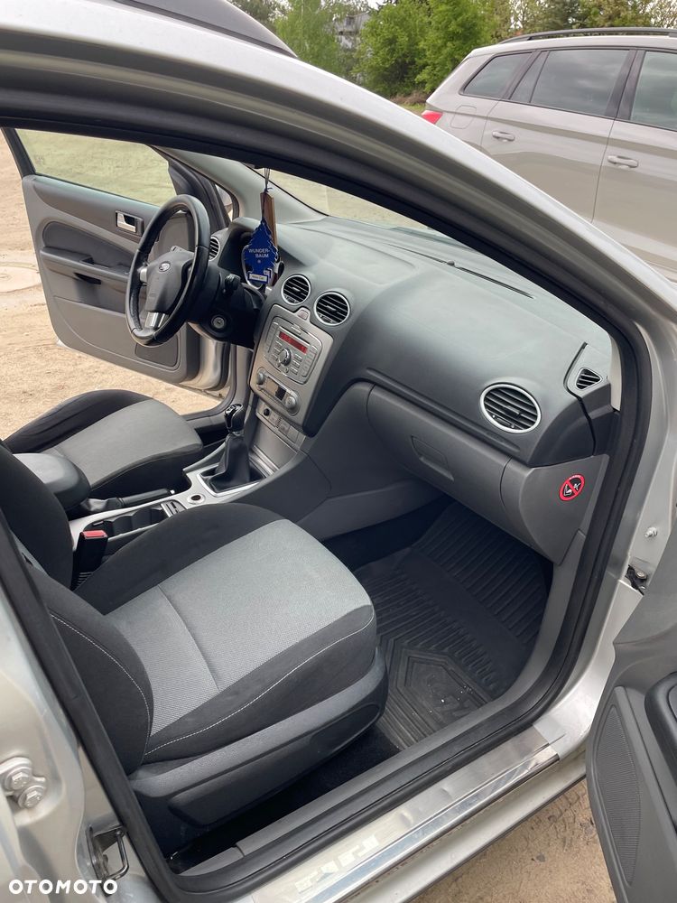 Ford Focus 1.6 Gold X - 11