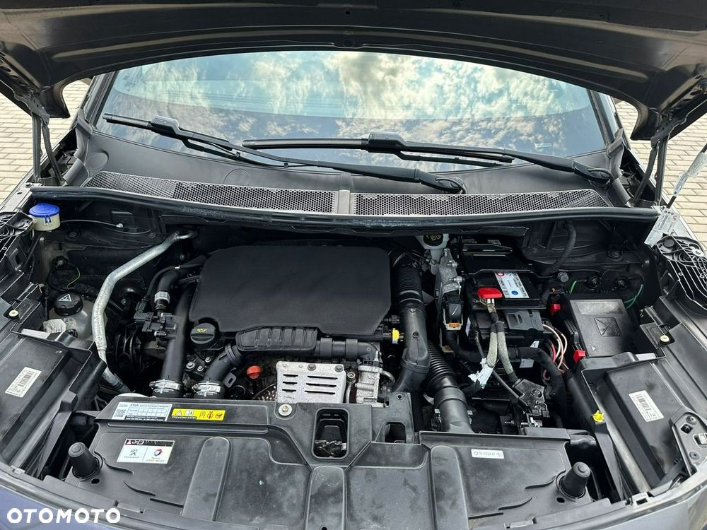 Peugeot 3008 1.2 PureTech GT S&S - 33