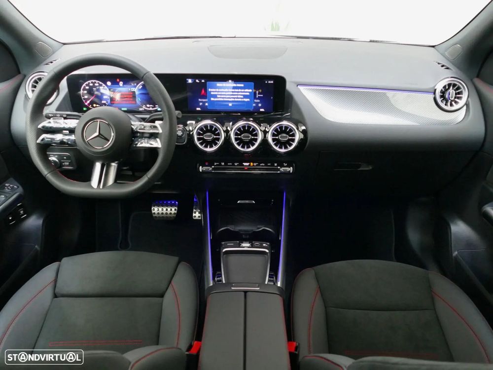 Mercedes-Benz GLA 250 e AMG Line - 36