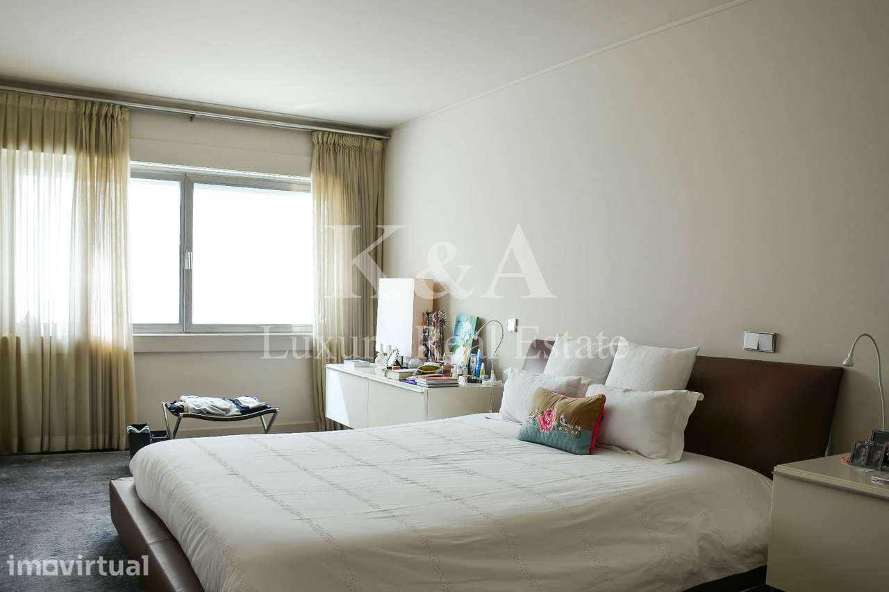 Apartamento T4 Duplex com jardim na Foz - Grande imagem: 4/11