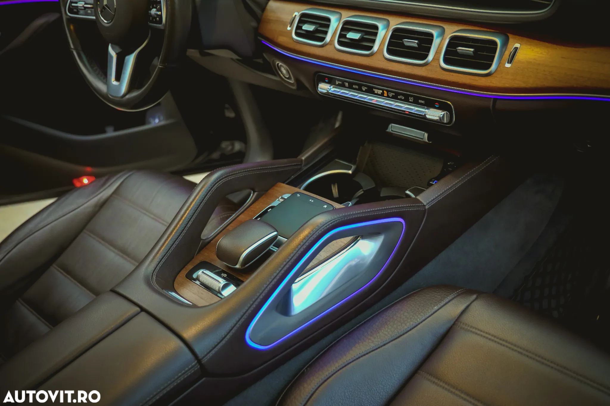 Mercedes-Benz GLE 450 4Matic 9G-TRONIC AMG Line - 12