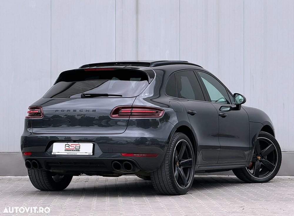 Porsche Macan - 9