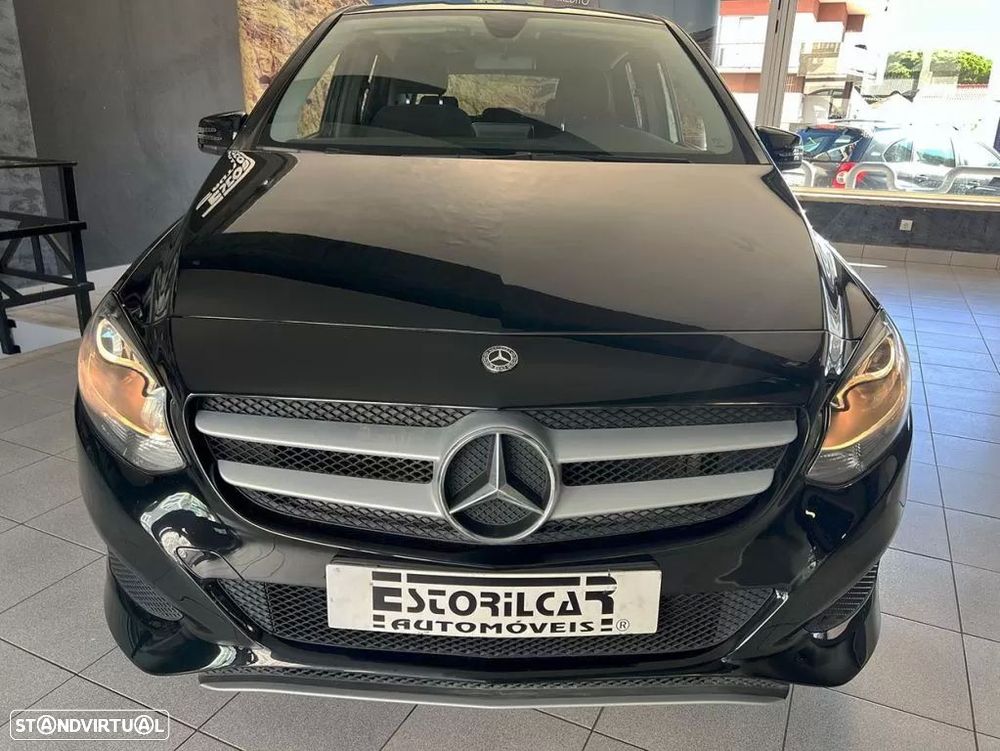 Mercedes-Benz B 180 - 6