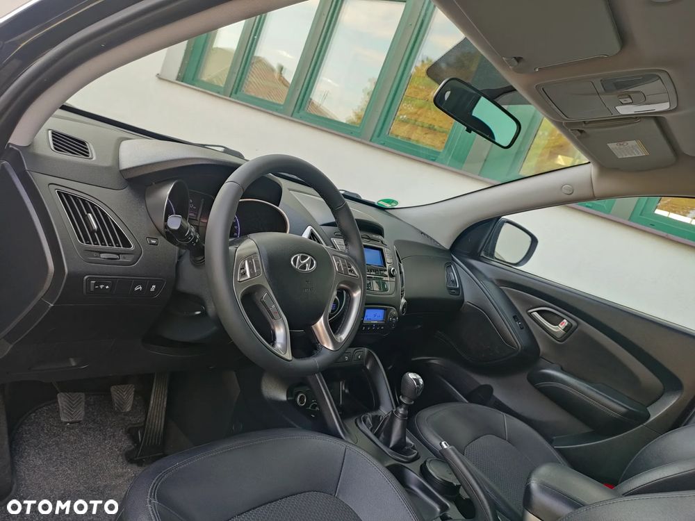Hyundai ix35 - 12