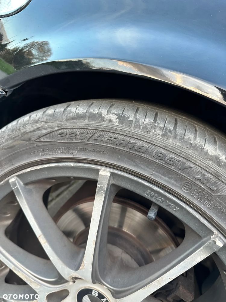 BMW Seria 3 318i Touring - 33