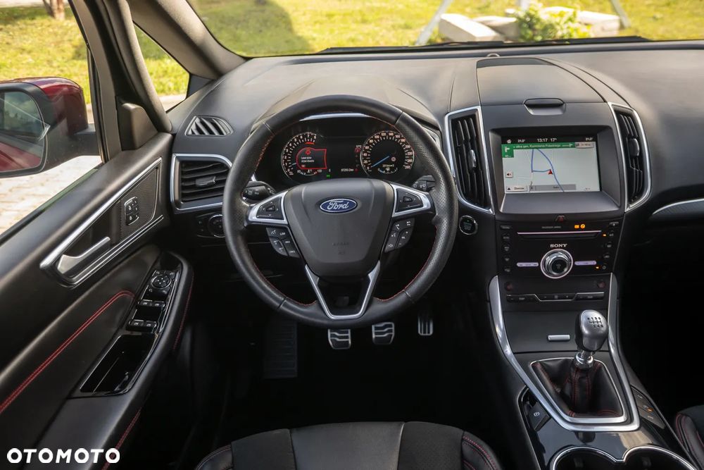 Ford S-Max 1.5 Eco Boost Start-Stopp ST-Line - 36