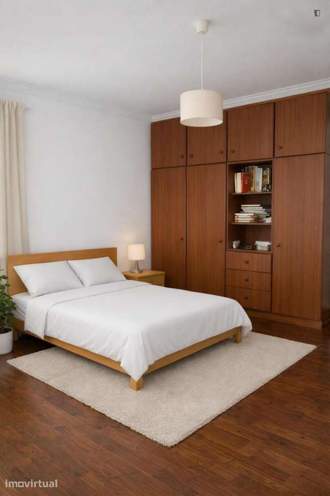 Quarto - localizado em Chelas Lisbon - Grande imagem: 2/6