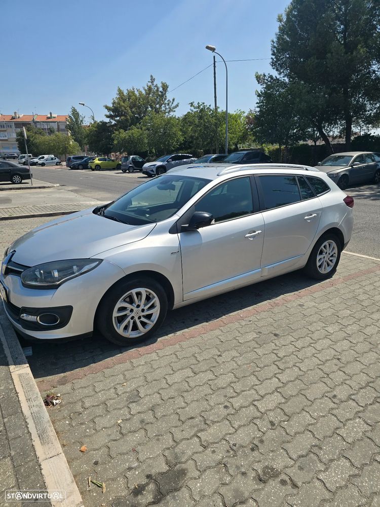 Renault Mégane Sport Tourer 1.5 dCi Limited EDC - 1