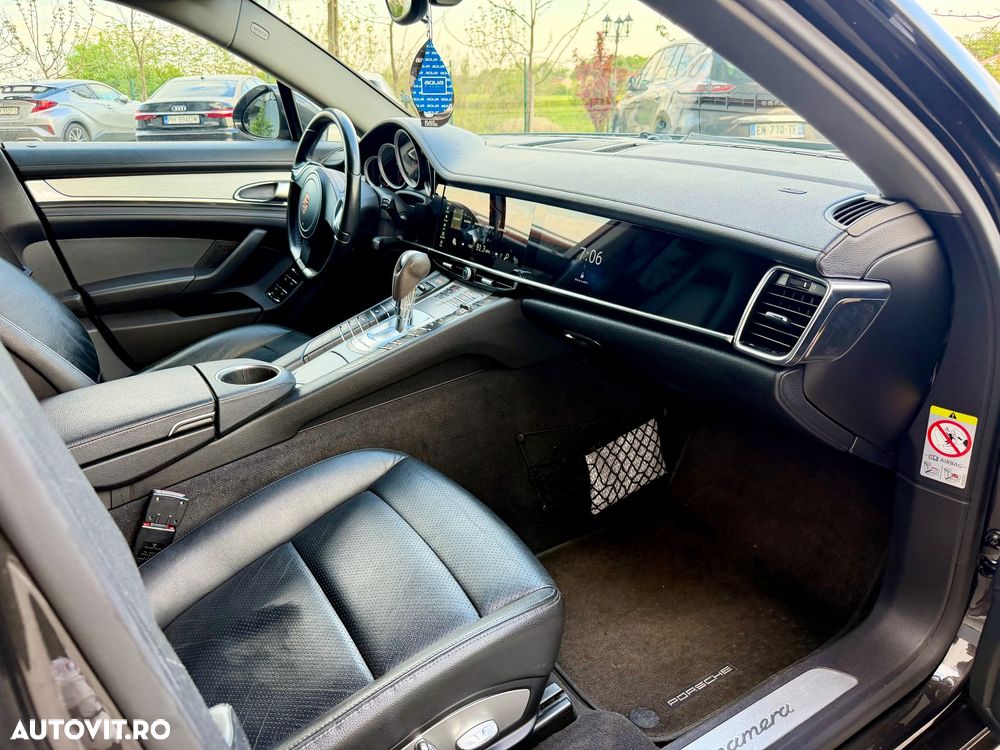Porsche Panamera 3.0TD Tiptronic - 8