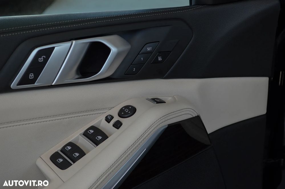 BMW X5 xDrive30d xLine - 38