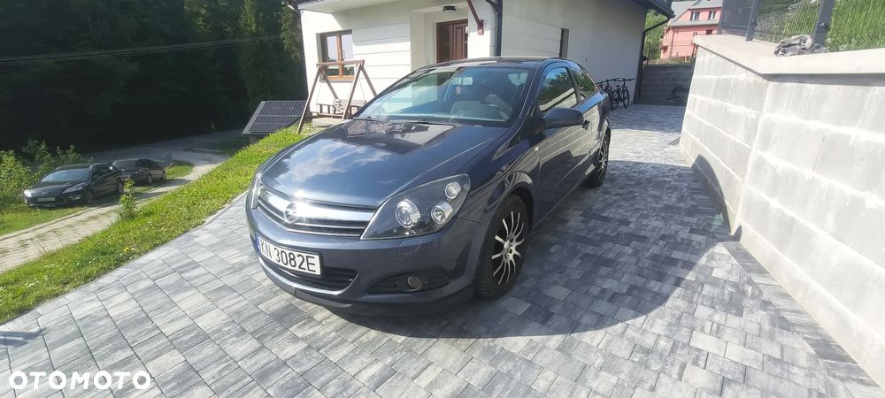 Opel Astra 1.9 CDTI Enjoy - 1