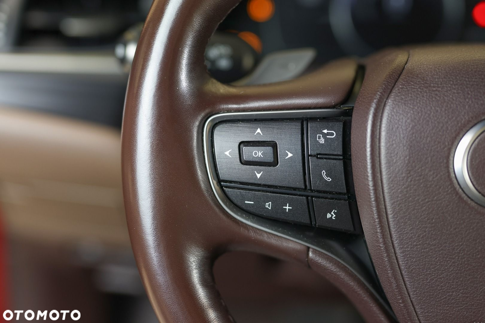 Lexus ES - 18
