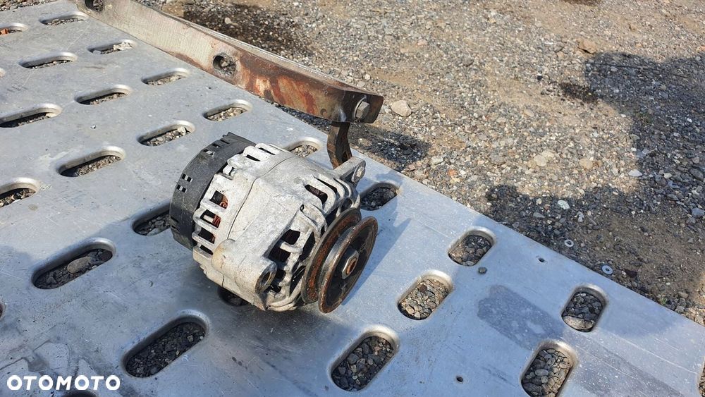 Alternator Carrier Supra 850 - 2