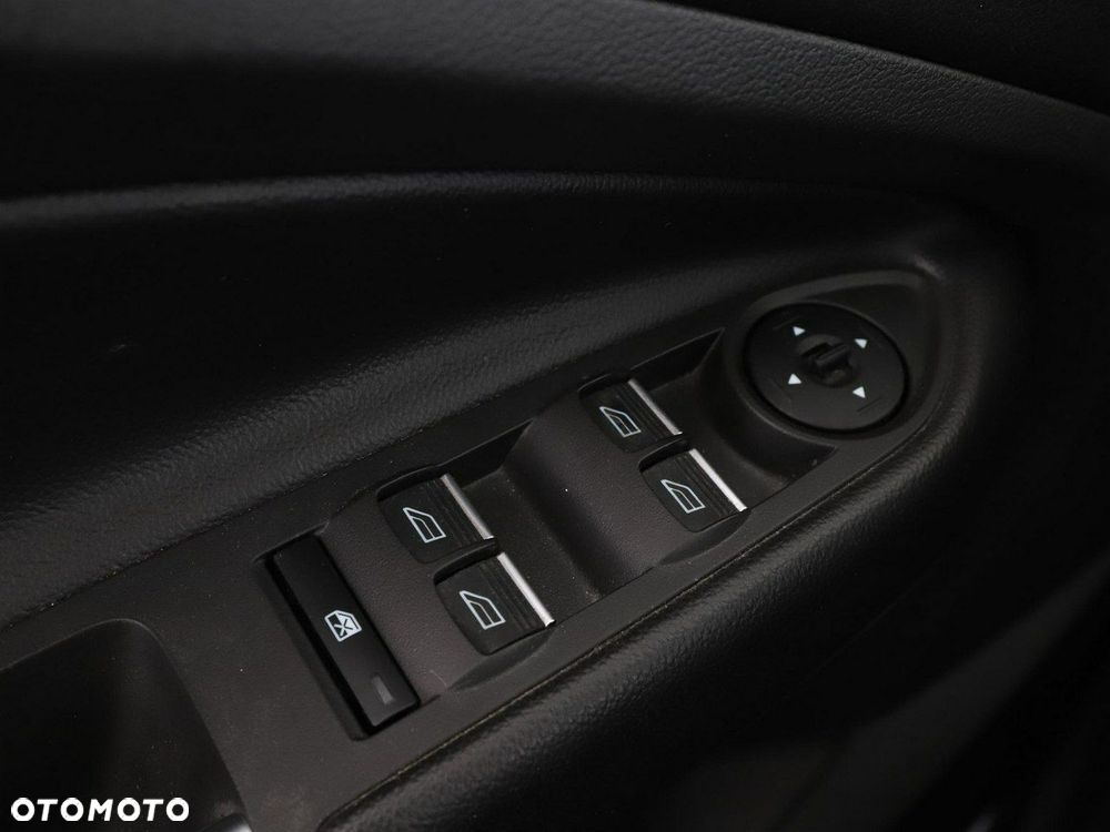 Ford Kuga 2.0 TDCi 4x2 ST-Line - 34