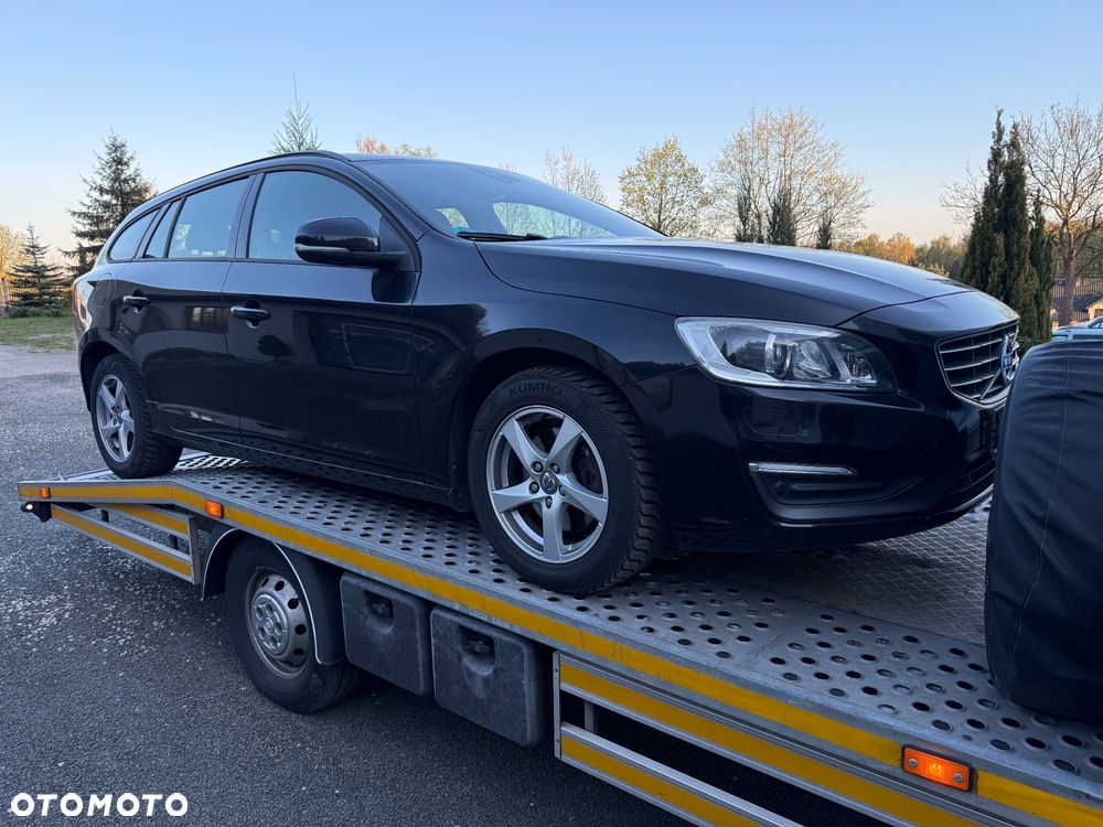 Volvo V60 D4 Edition Pro - 5
