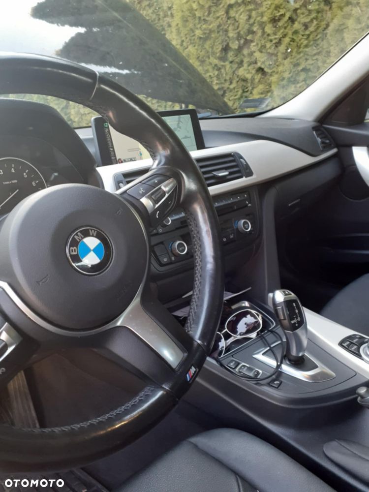 BMW Seria 3 320i Edition Luxury Line Purity - 1