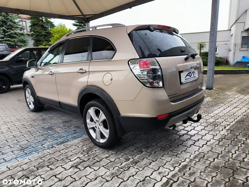 Chevrolet Captiva - 4