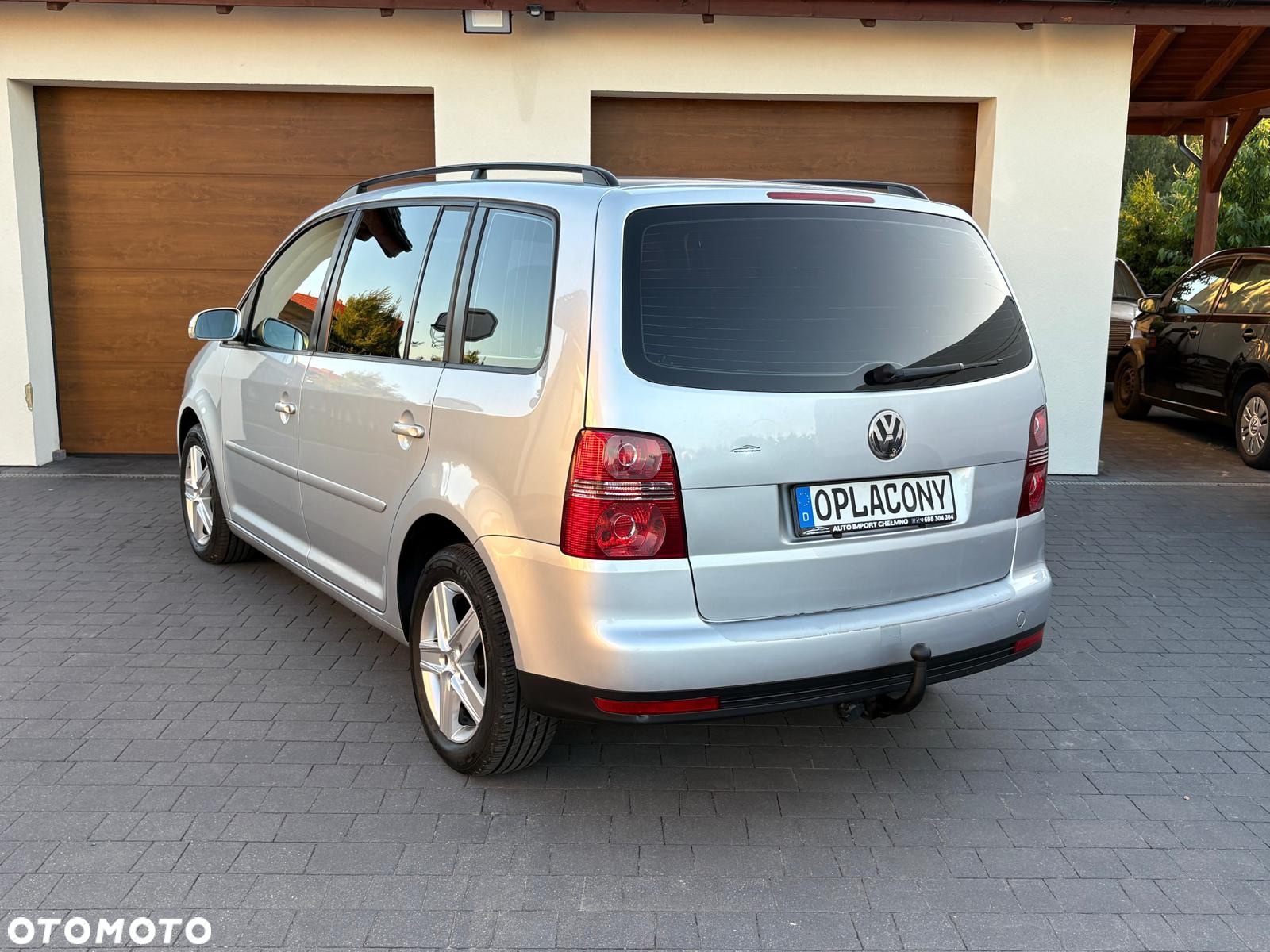 Volkswagen Touran 1.6 - 4