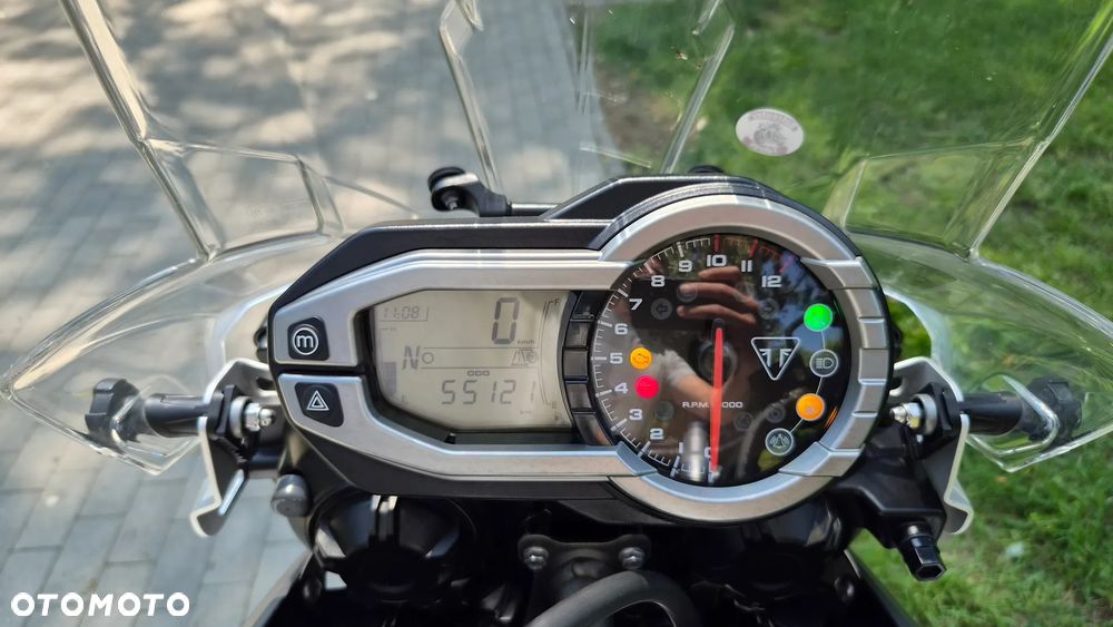 Triumph Tiger - 24