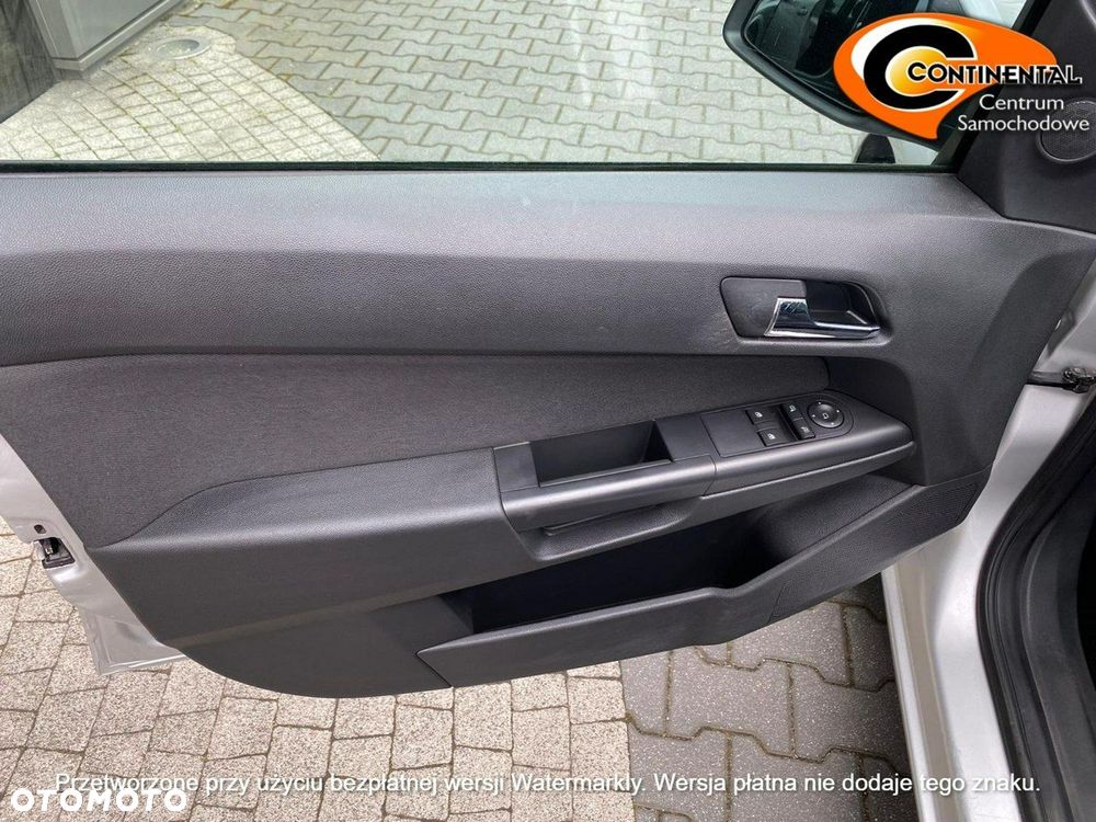 Opel Astra - 7