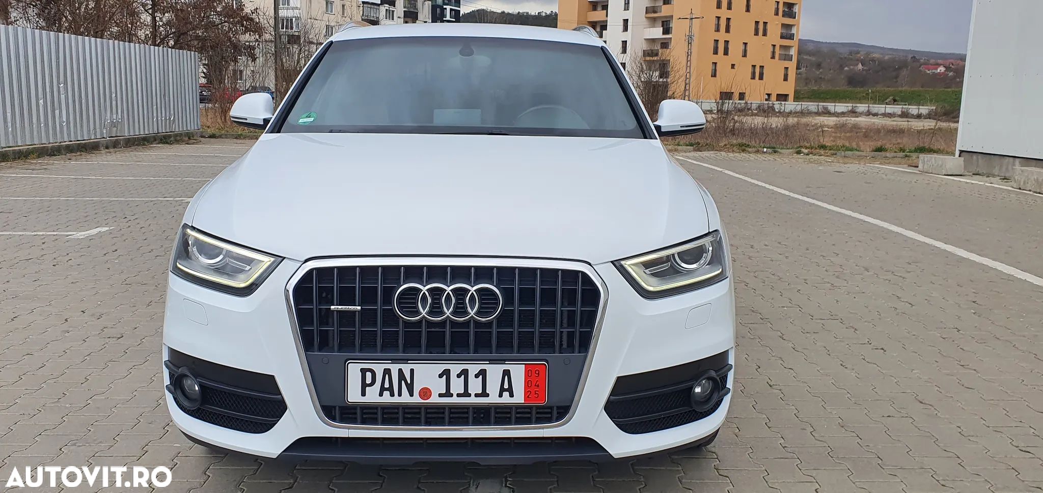 Audi Q3 2.0 TDI Quattro S-Tronic - 1