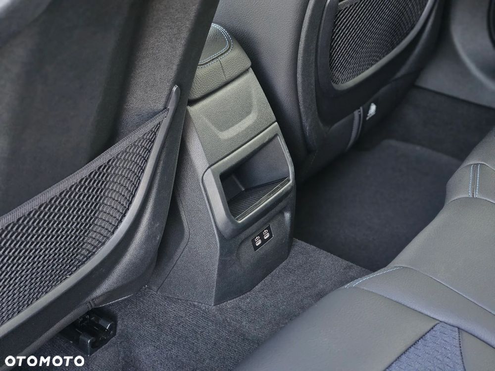 BMW Seria 2 218i M Sport - 40