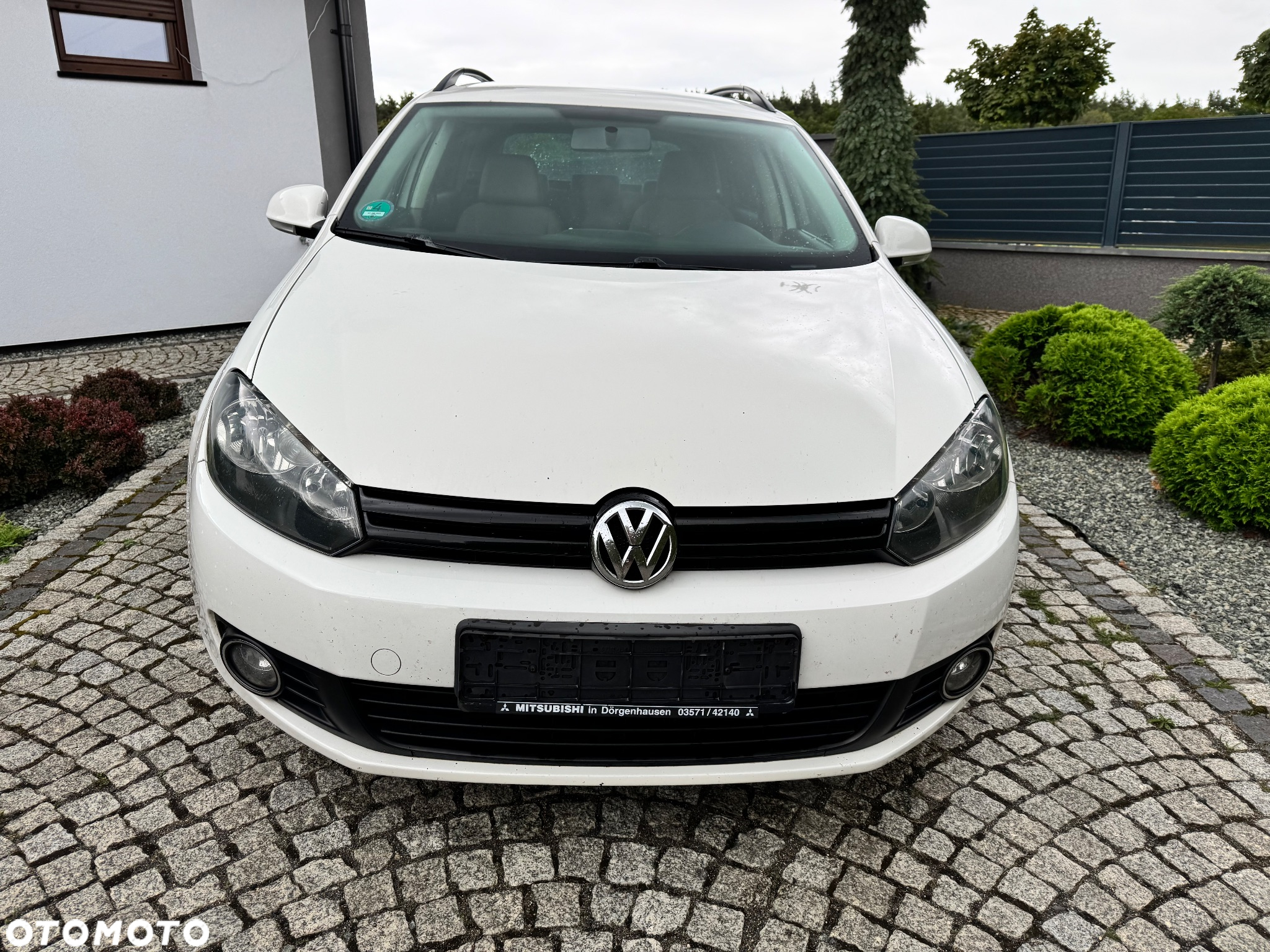 Volkswagen Golf - 6