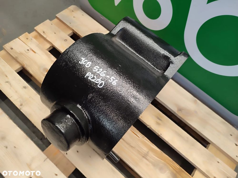 Obudowa przedniego dyferencjału 45322904P JCB 526-56 - 3