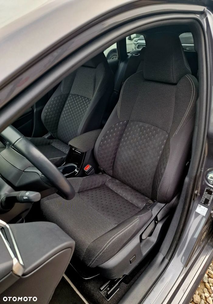 Toyota Corolla 1.8 Business Edition - 14