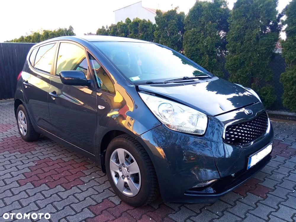Kia Venga 1.6 L - 1