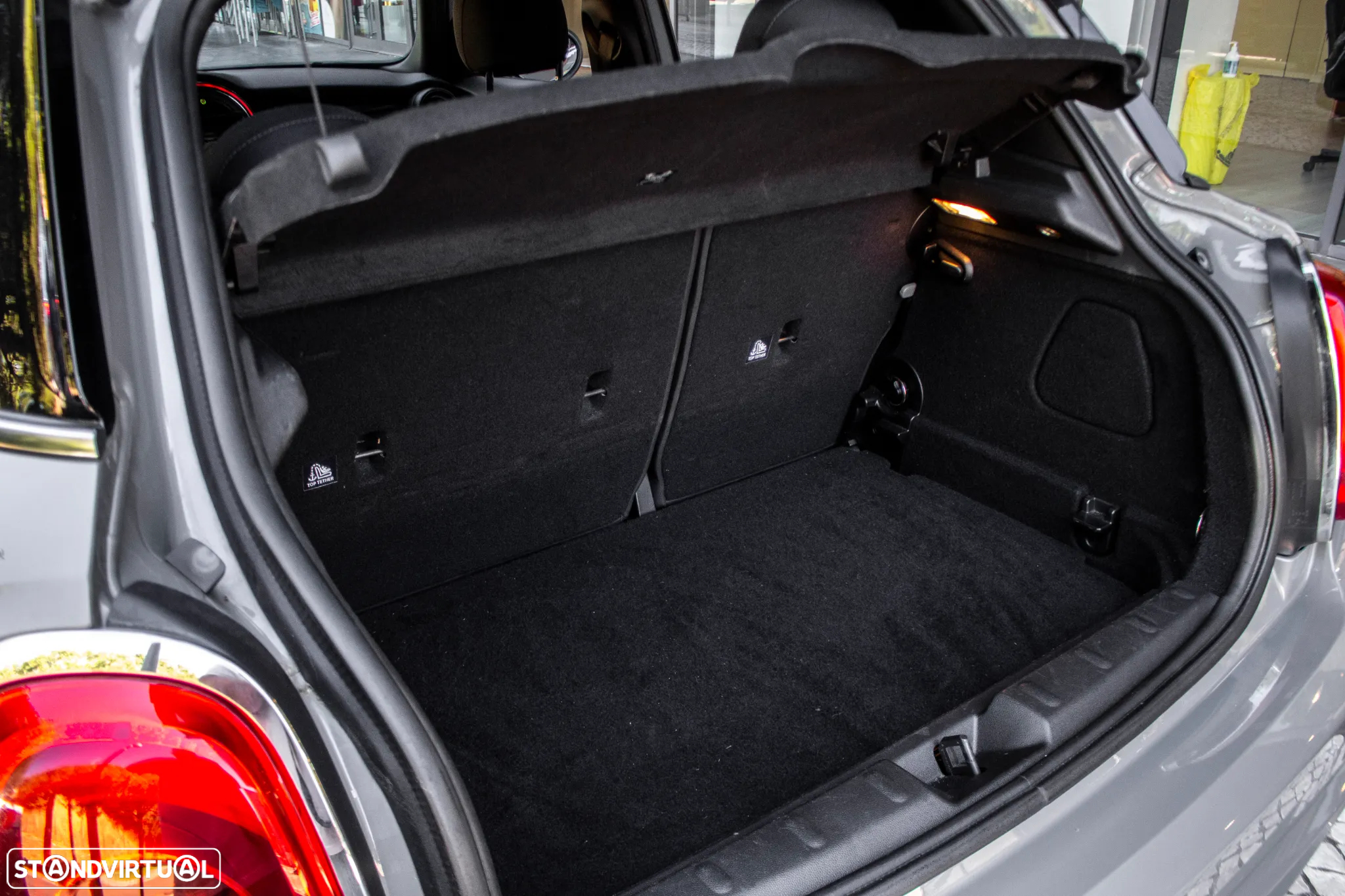 MINI 5 Portas Cooper SD Aut. - 30