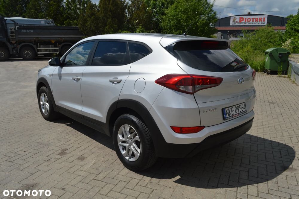 Hyundai Tucson 1.6 GDI BlueDrive GO 2WD - 6