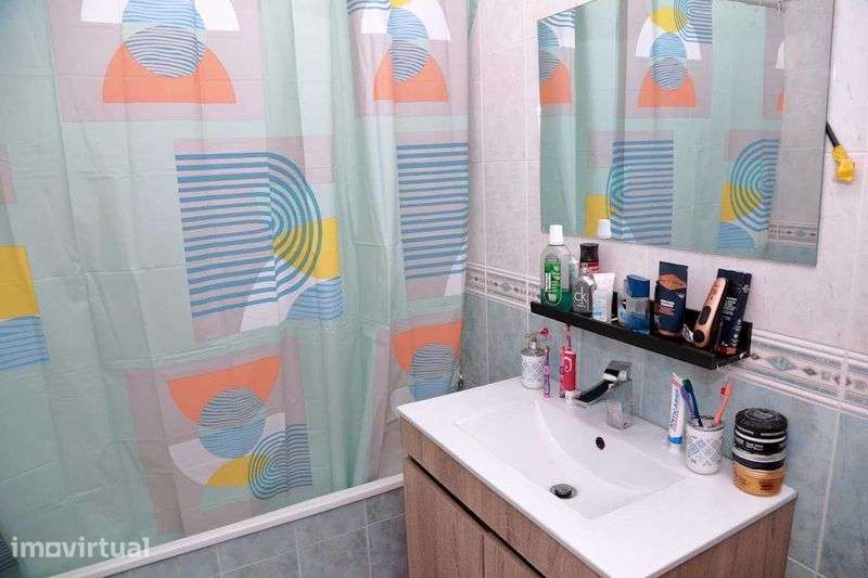 Apartamento T2, 1º andar na Qta. Courela, Paio Pires - Seixal - Grande imagem: 4/6