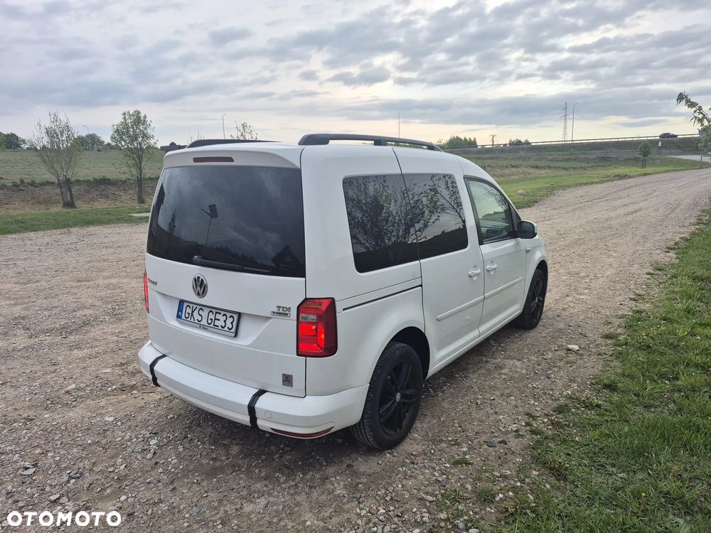 Volkswagen Caddy 2.0 TDI Comfortline - 24