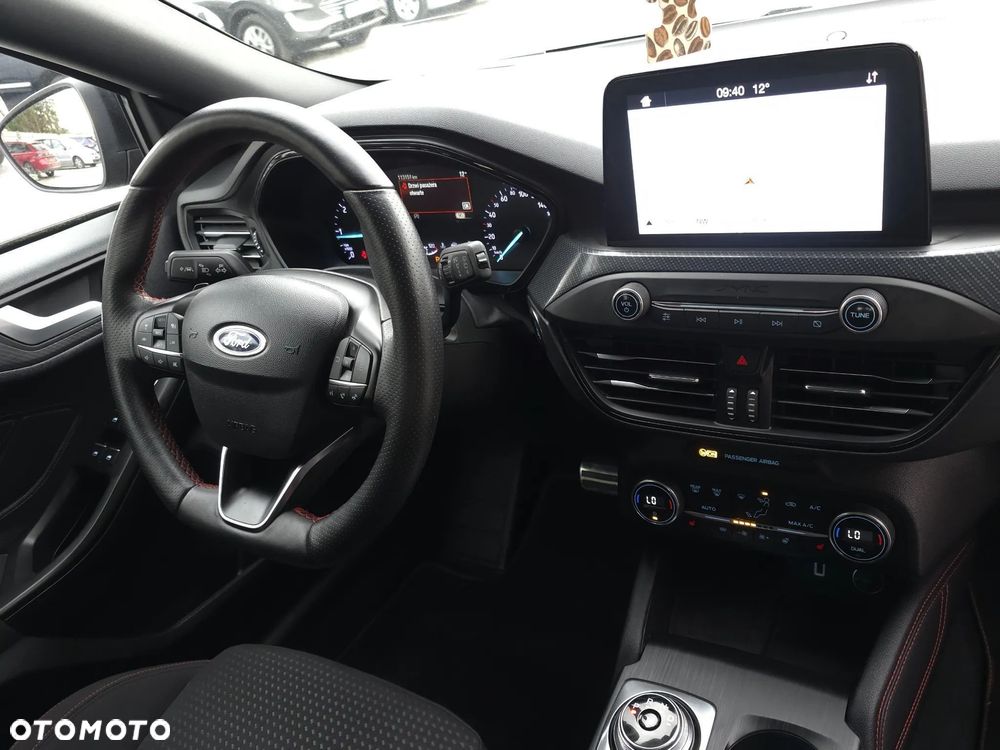 Ford Focus 2.0 EcoBlue ST-Line X - 11
