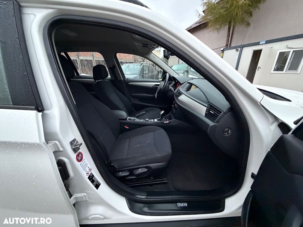 BMW X1 sDrive18d Aut. Sport Line - 11