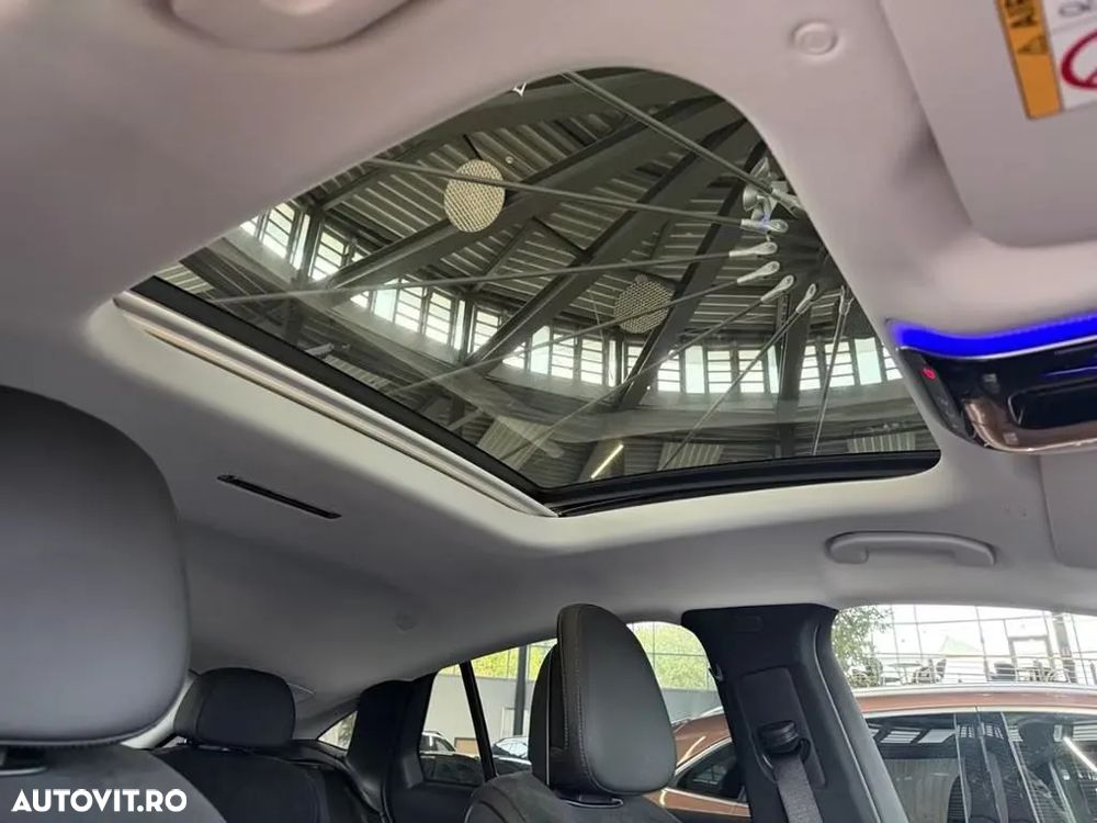 Mercedes-Benz GLC Coupe 300 e 4MATIC - 8