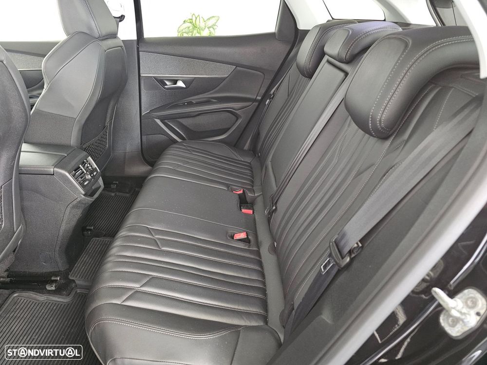 Peugeot 3008 1.5 BlueHDi Allure - 8