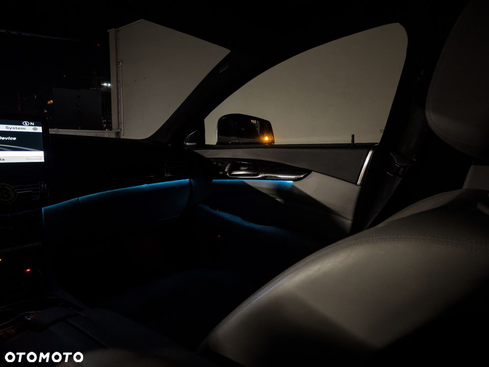 Mercedes-Benz CLS 500 7G-TRONIC - 11