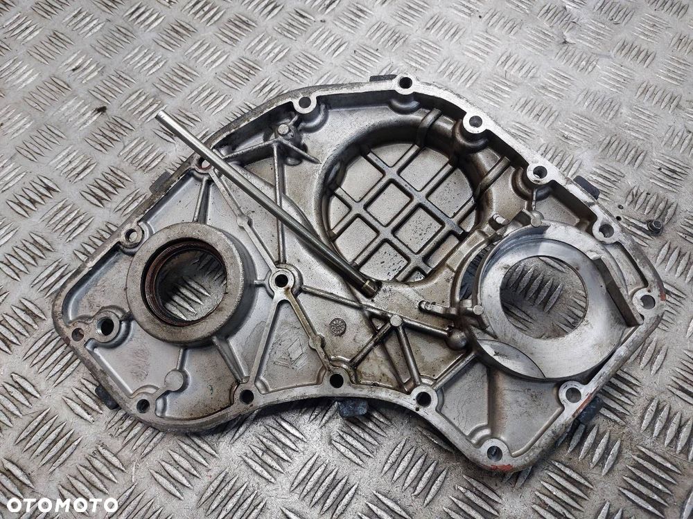 OSŁONA OBUDOWA ROZRZĄDU IVECO DAILY IV LIFT 3.0 D - 2