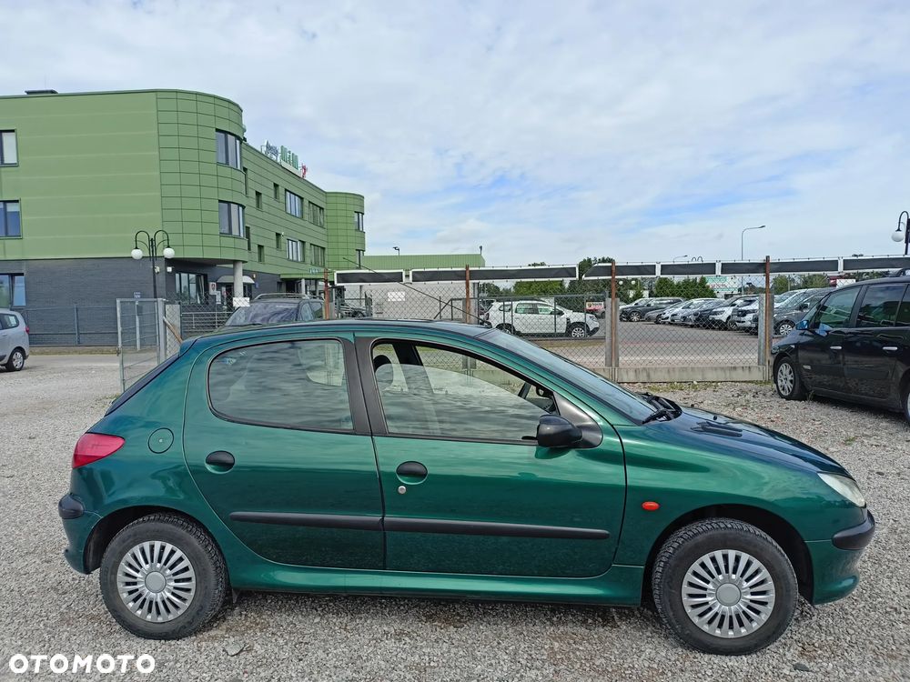 Peugeot 206 - 5