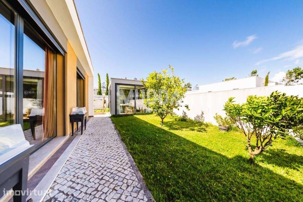 Moradia T3 Premium com Piscina, Jacuzzi e Design Contemporâneo na Foz - Grande imagem: 5/60