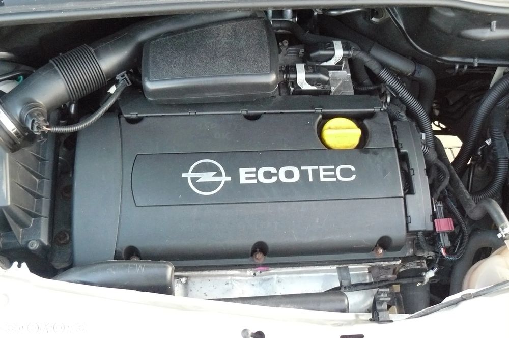 Opel Meriva 1.6 16V - 38