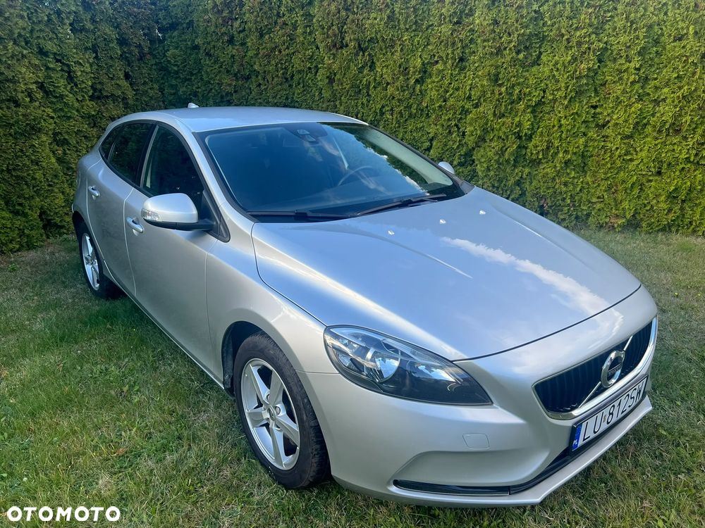 Volvo V40 D2 Drive-E Kinetic - 1