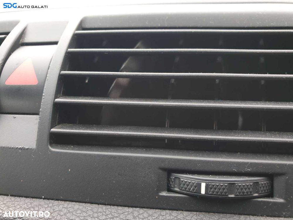 Gura Grila Aer Aerisire Ventilatie Bord Centrala Skoda Octavia 2 2004 - 2013 [C4109] - 3