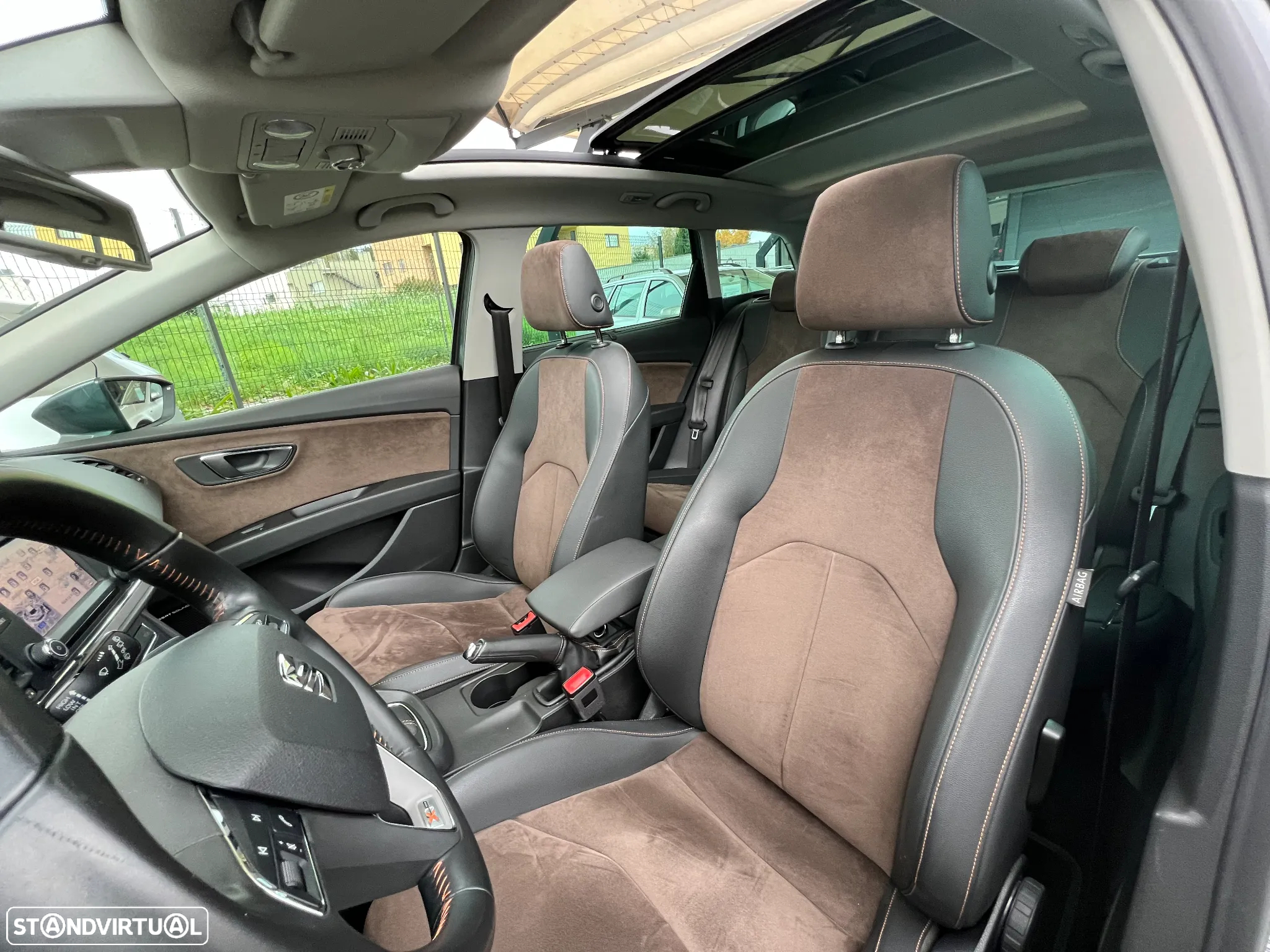 SEAT Leon X-Perience 2.0 TDi DSG 4Drive - 22