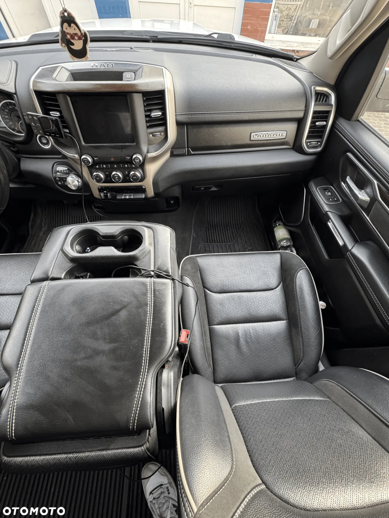 RAM 1500 Crew Cab Laramie - 19