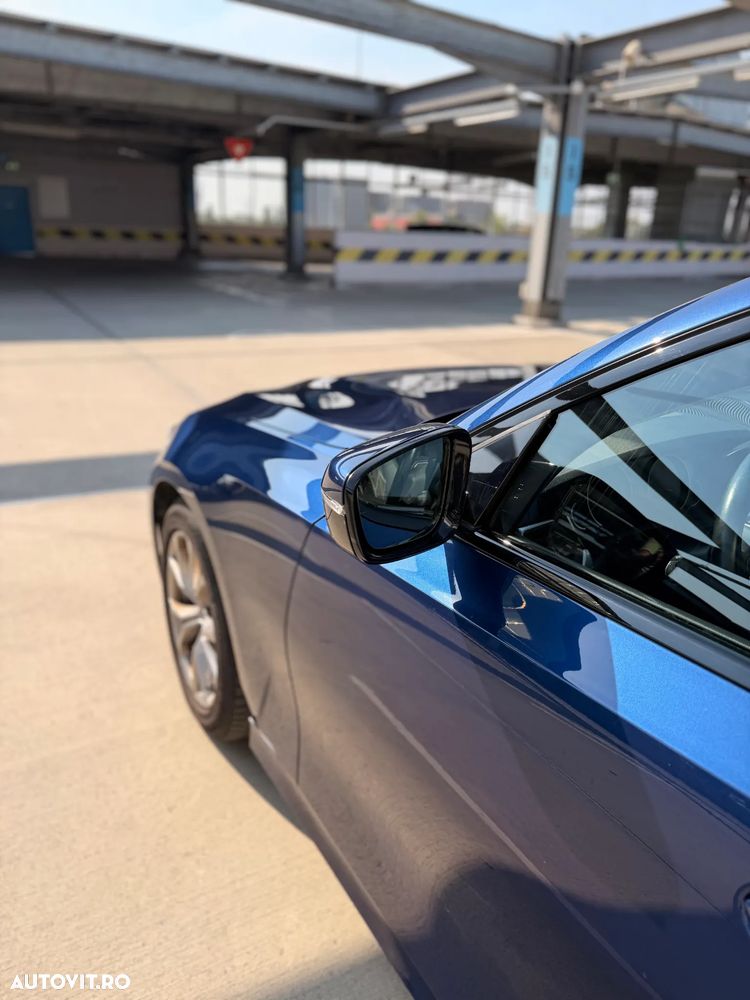 BMW Seria 3 318d Aut. - 6