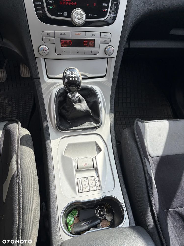 Ford S-Max 2.0 TDCi Titanium - 16